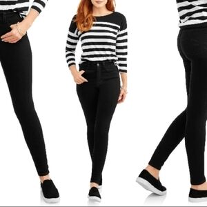 Time and Tru Black High Rise Skinny Jeans Women's Size 12 Petite 12P Casual EUC
